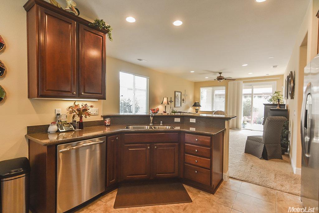 2244 Bellchase Dr, Manteca, CA 95336 photo 8