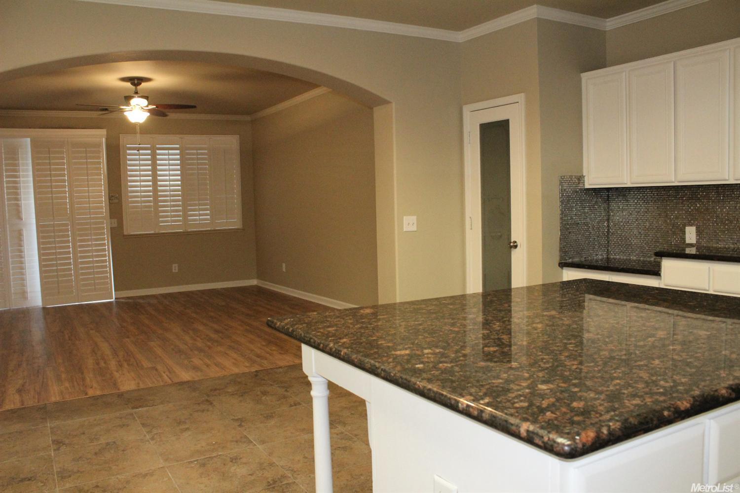 4205 Heritage Ct, Modesto, CA 95356 photo 7