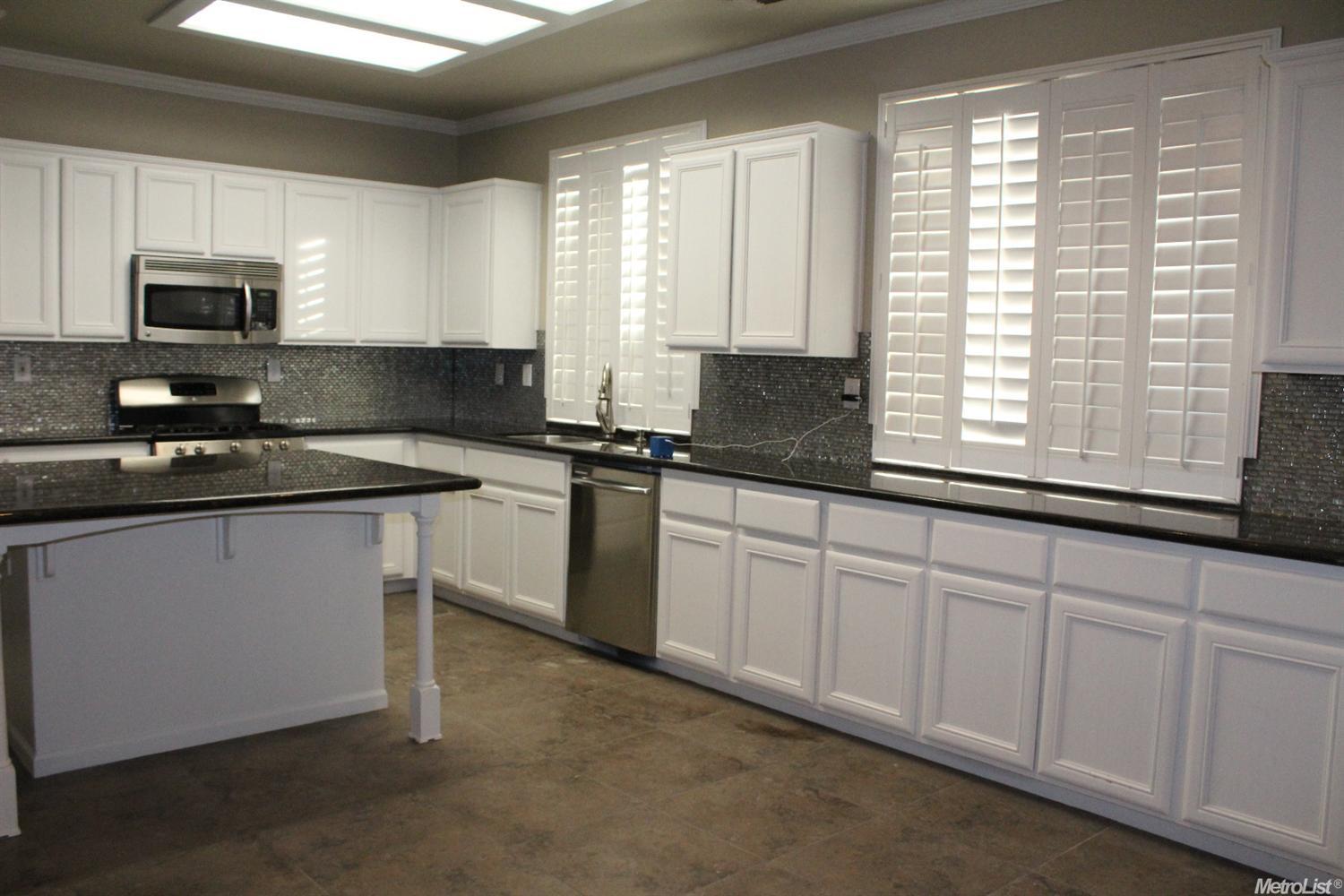 4205 Heritage Ct, Modesto, CA 95356 photo 4