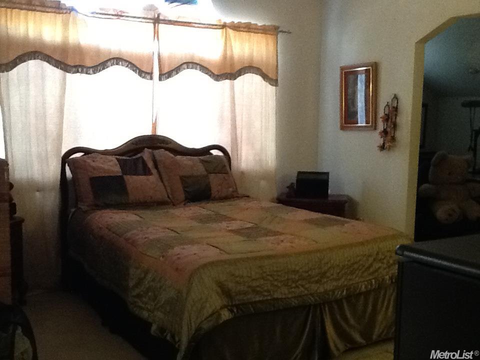 3909 Wilmington Way, Modesto, CA 95357 photo 3
