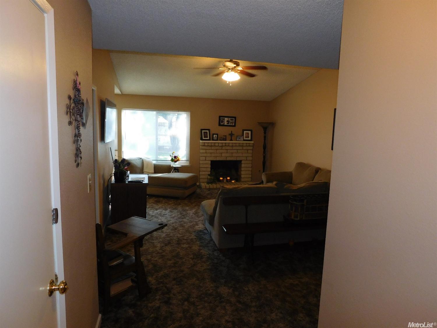 830 Groveland Ct, Merced, CA 95340 photo 2