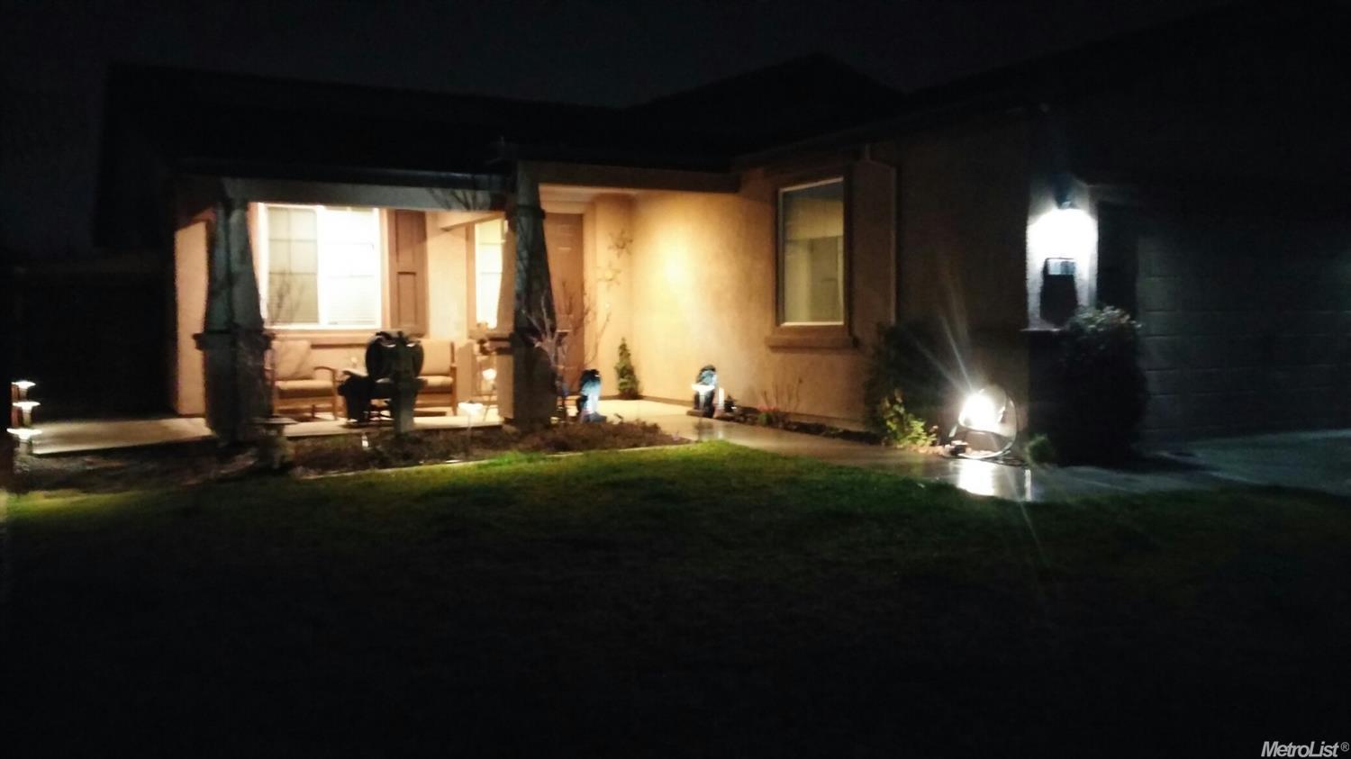 1053 Alba St, Manteca, CA 95337 photo 6