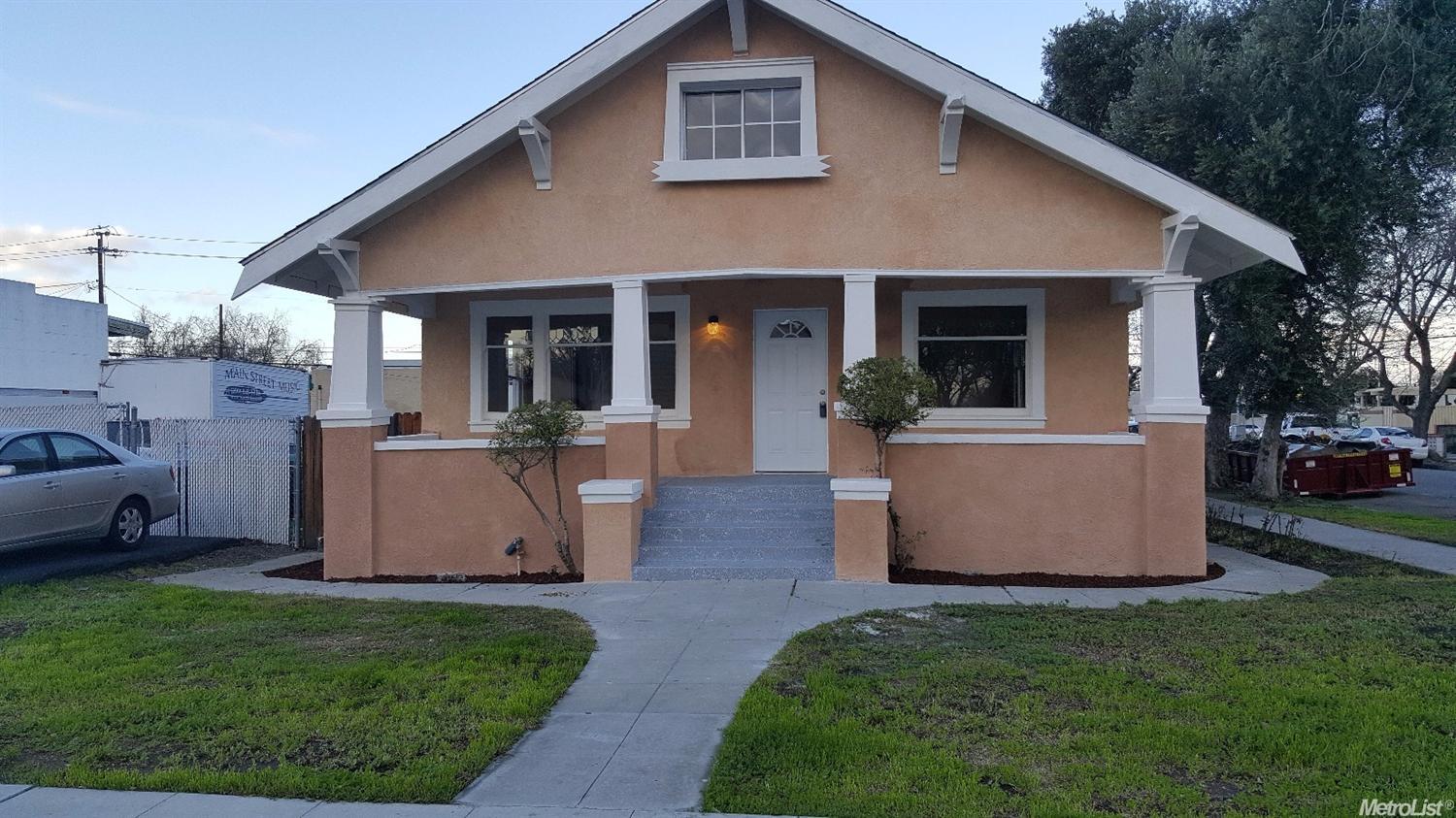 151 E 10th St, Tracy, CA 95376 photo 2