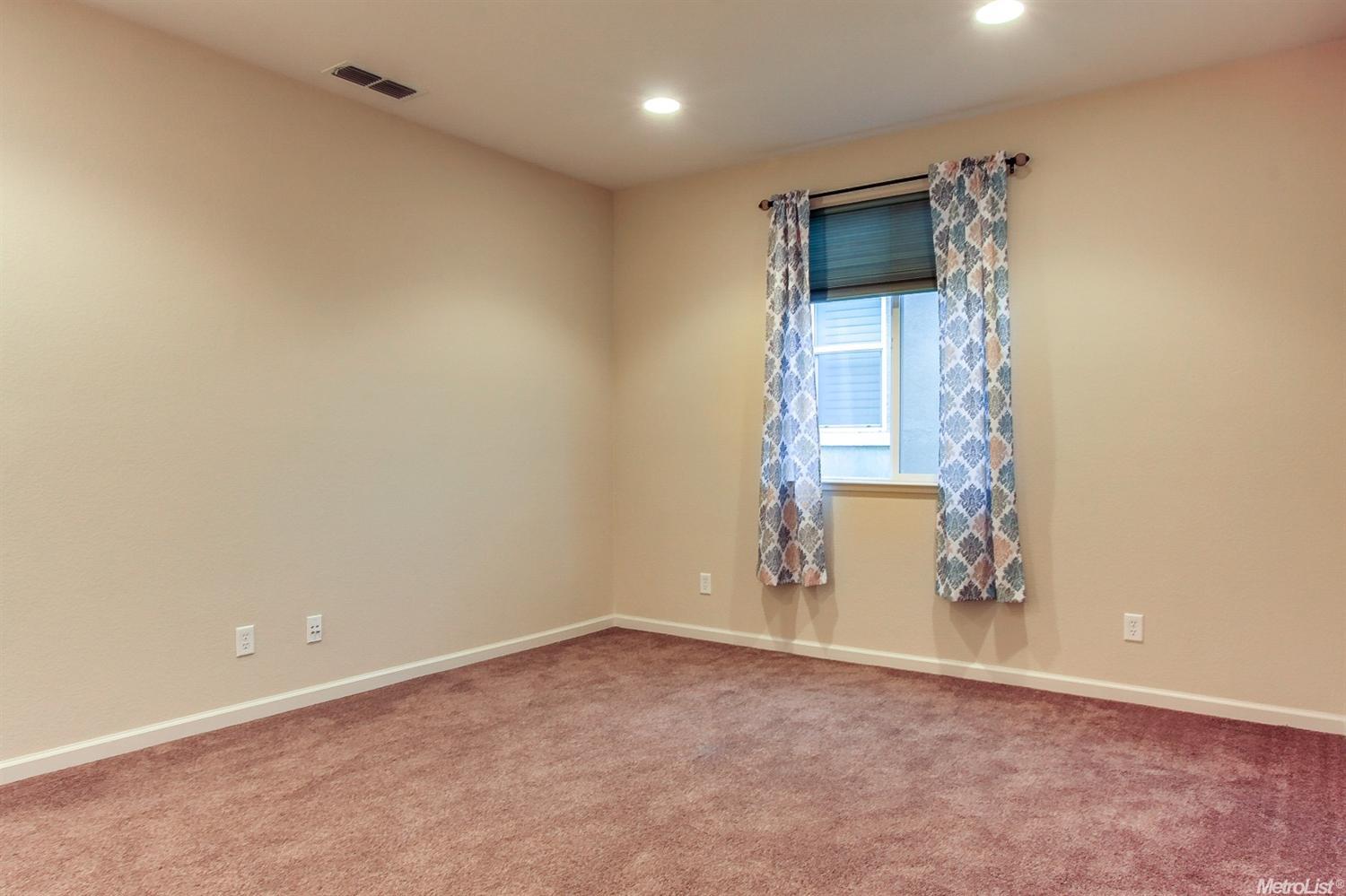 1677 Abilene Cir, Rocklin, CA 95765 photo 10