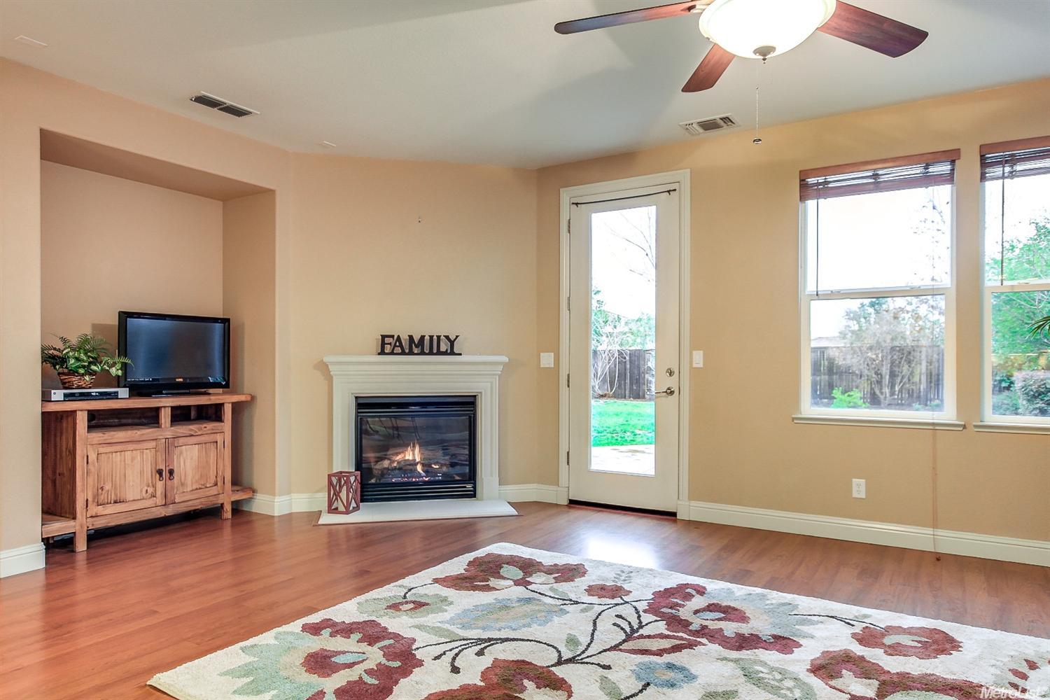 1677 Abilene Cir, Rocklin, CA 95765 photo 4