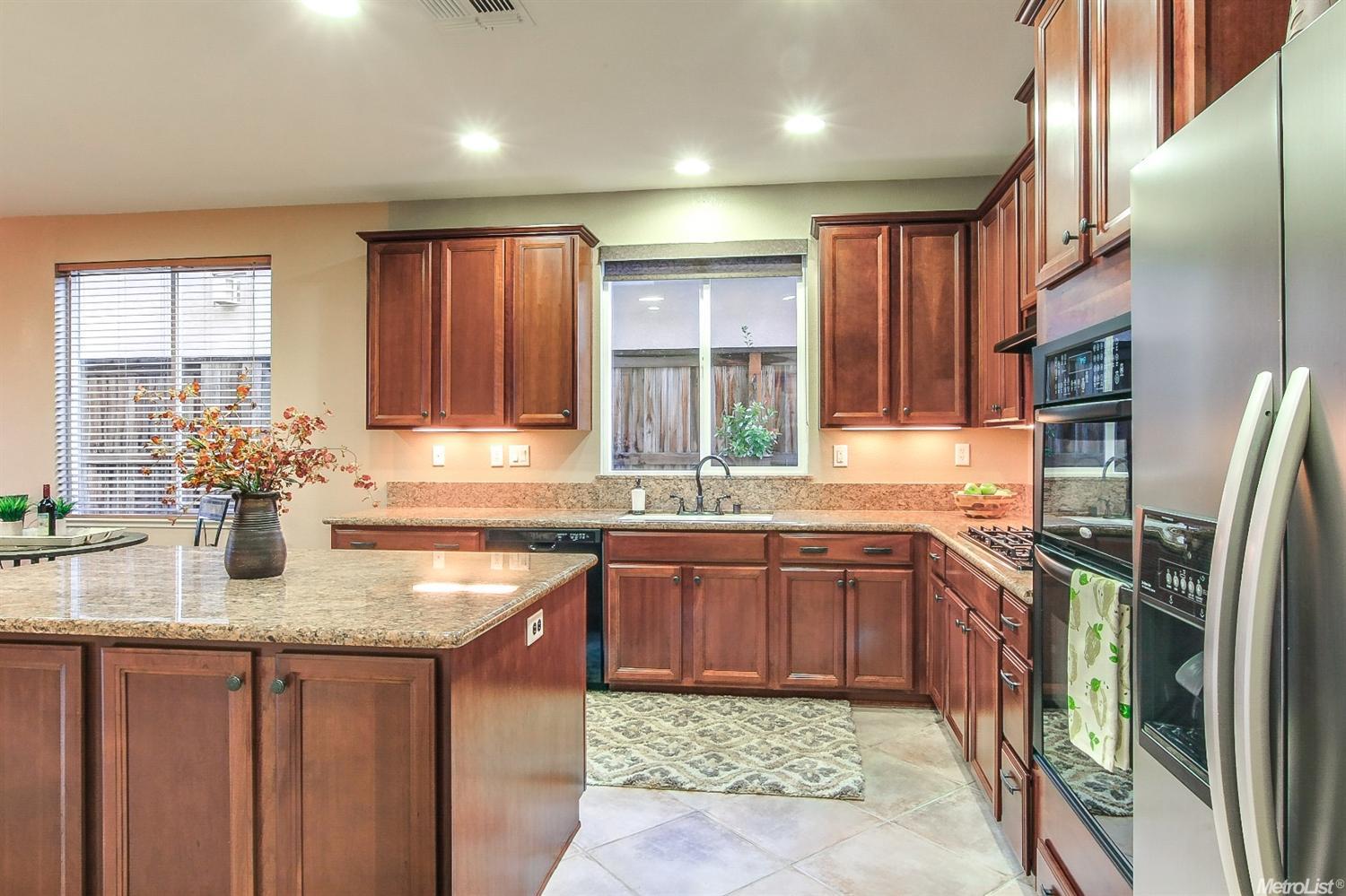 1677 Abilene Cir, Rocklin, CA 95765 photo 18