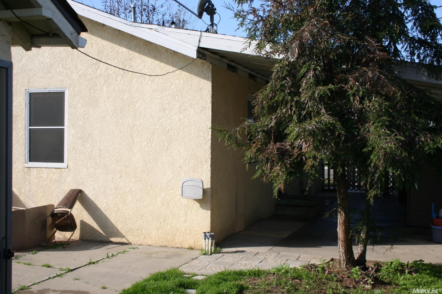 2106 6th St, Hughson, CA 95326 photo 13