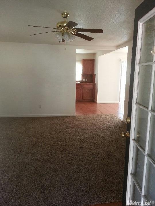 224 Kelley St, Modesto, CA 95354 photo 3
