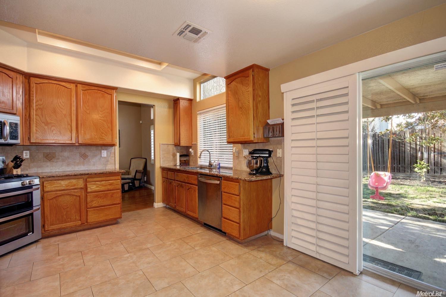 8229 Trieste Ct, Antelope, CA 95843 photo 12