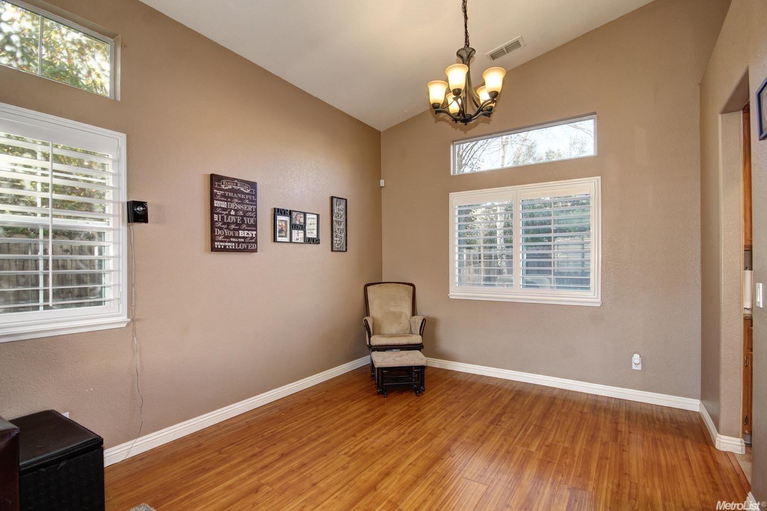 8229 Trieste Ct, Antelope, CA 95843 photo 6
