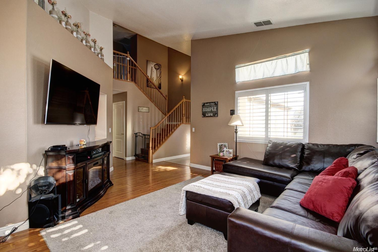 8229 Trieste Ct, Antelope, CA 95843 photo 3