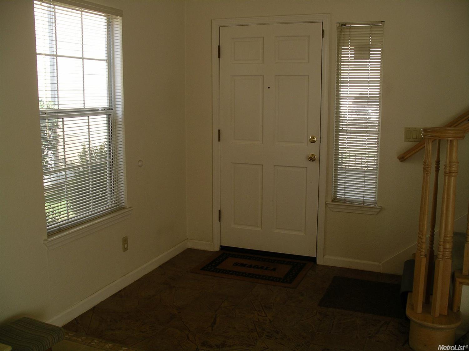 3925 Cyrus Ln, Carmichael, CA 95608 photo 12