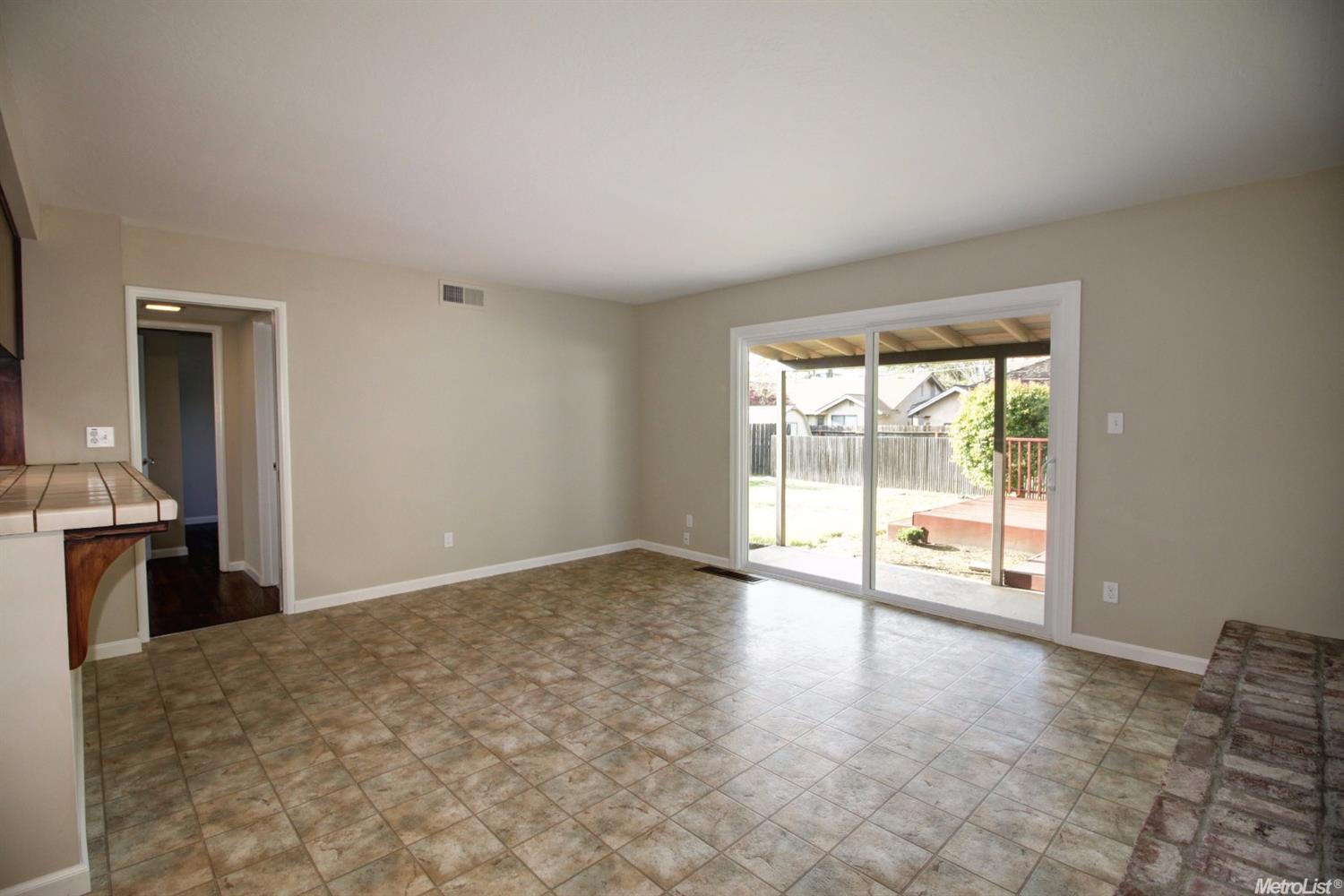 6409 Rampart Dr, Carmichael, CA 95608 photo 7