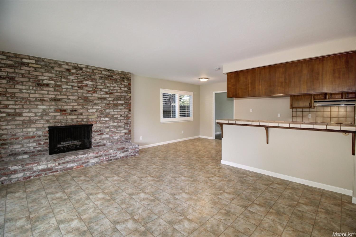 6409 Rampart Dr, Carmichael, CA 95608 photo 9