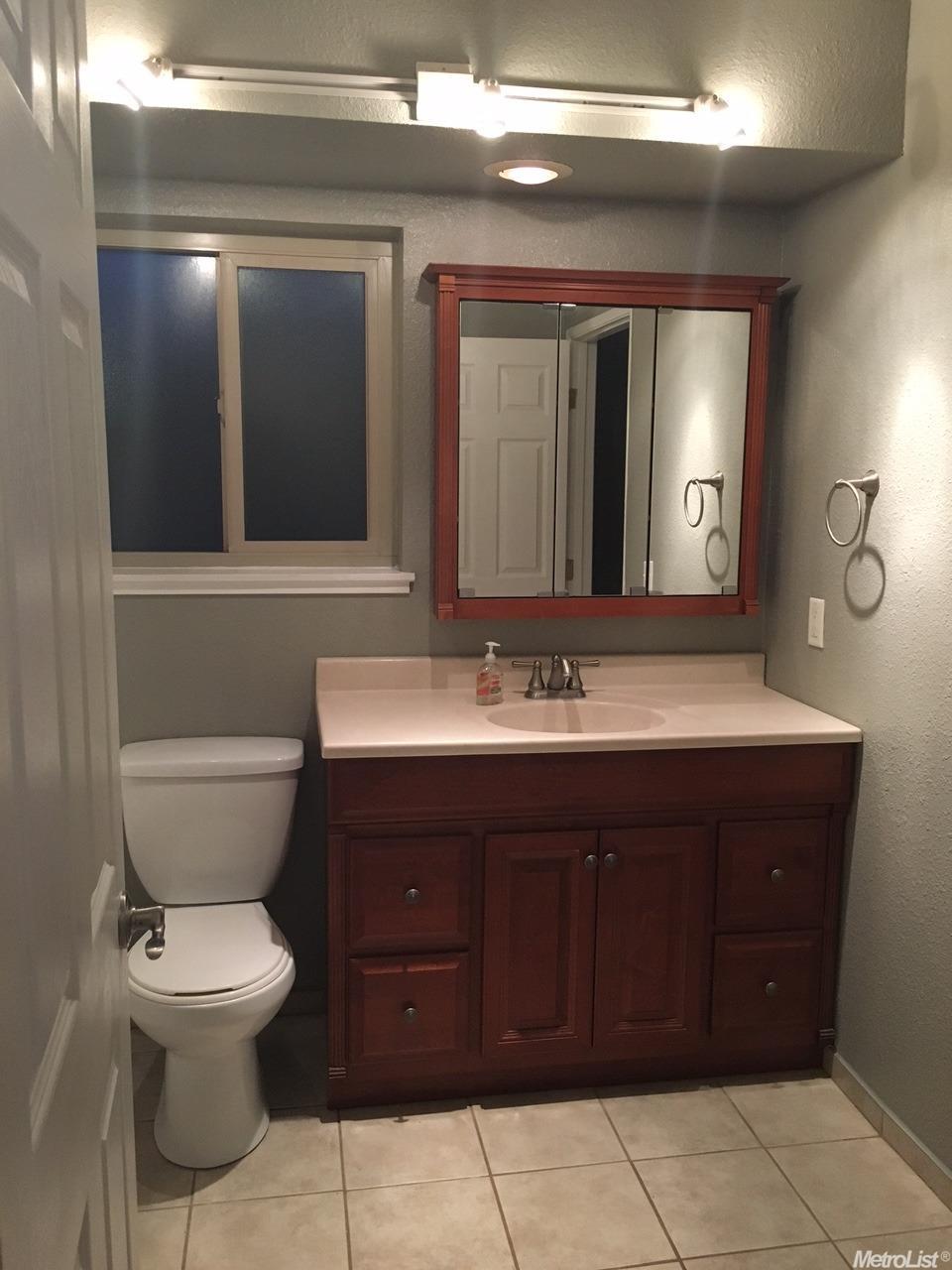 3701 Colonial Dr #157, Modesto, CA 95356 photo 12
