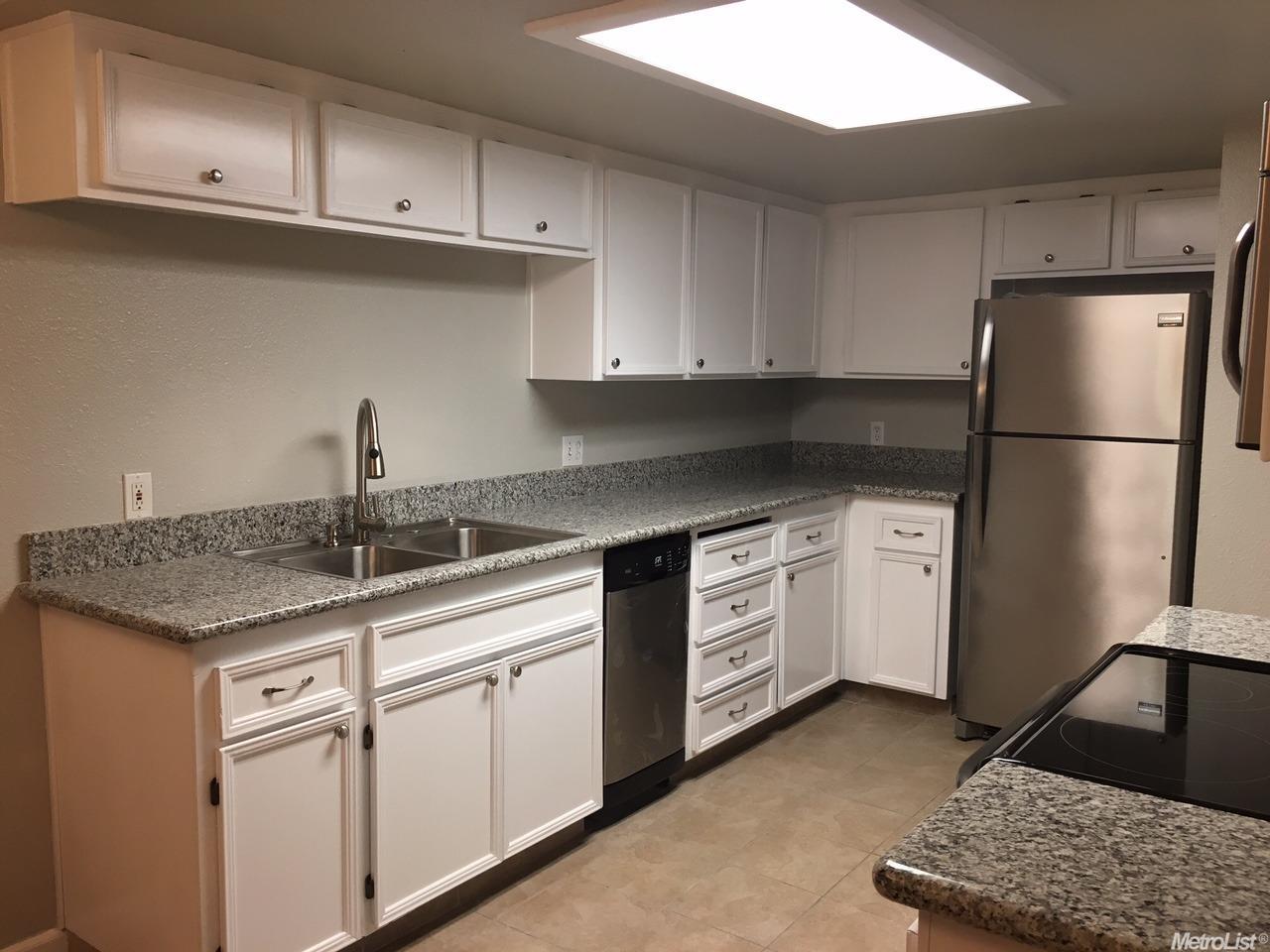 3701 Colonial Dr #157, Modesto, CA 95356 photo 9