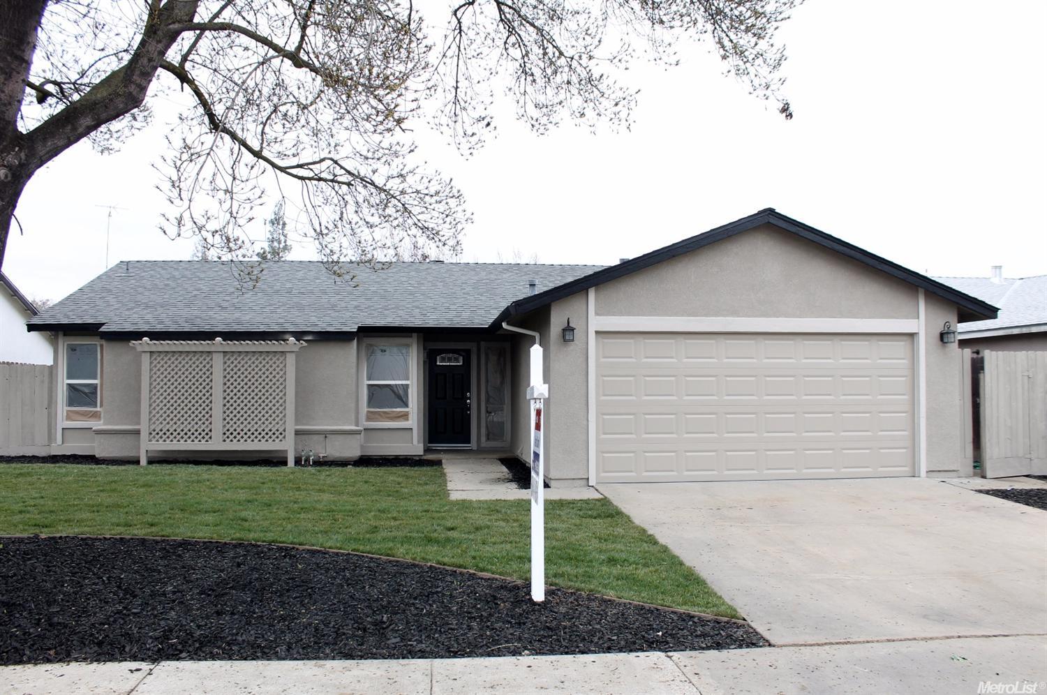 3017 Thimbleberry Ln, Modesto, CA 95354 photo 1