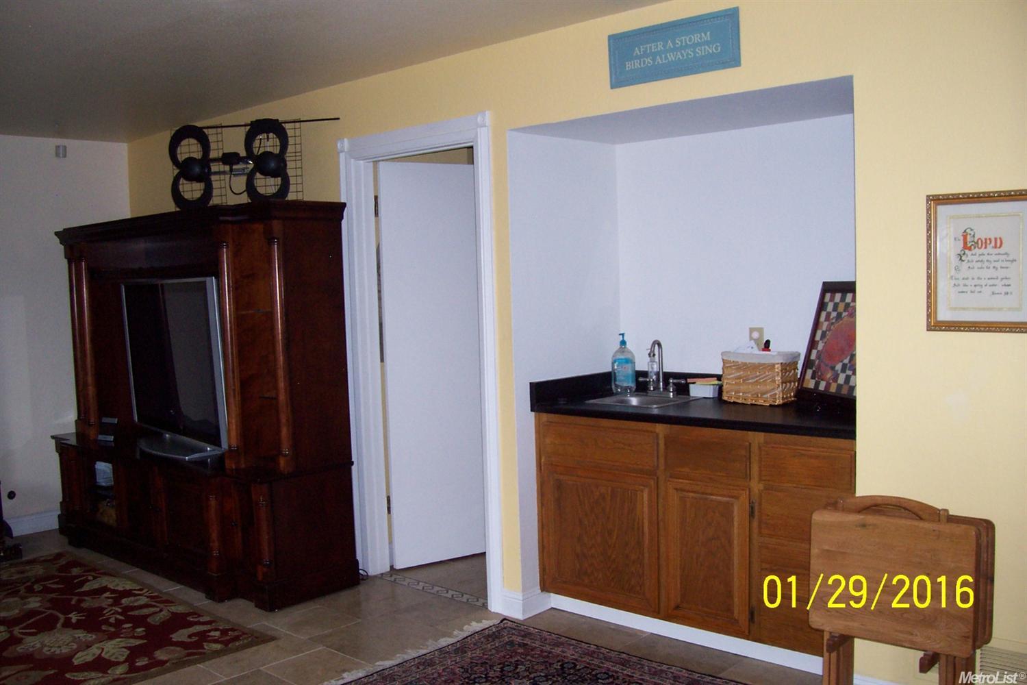 509 Nancy Dr, Ripon, CA 95366 photo 8