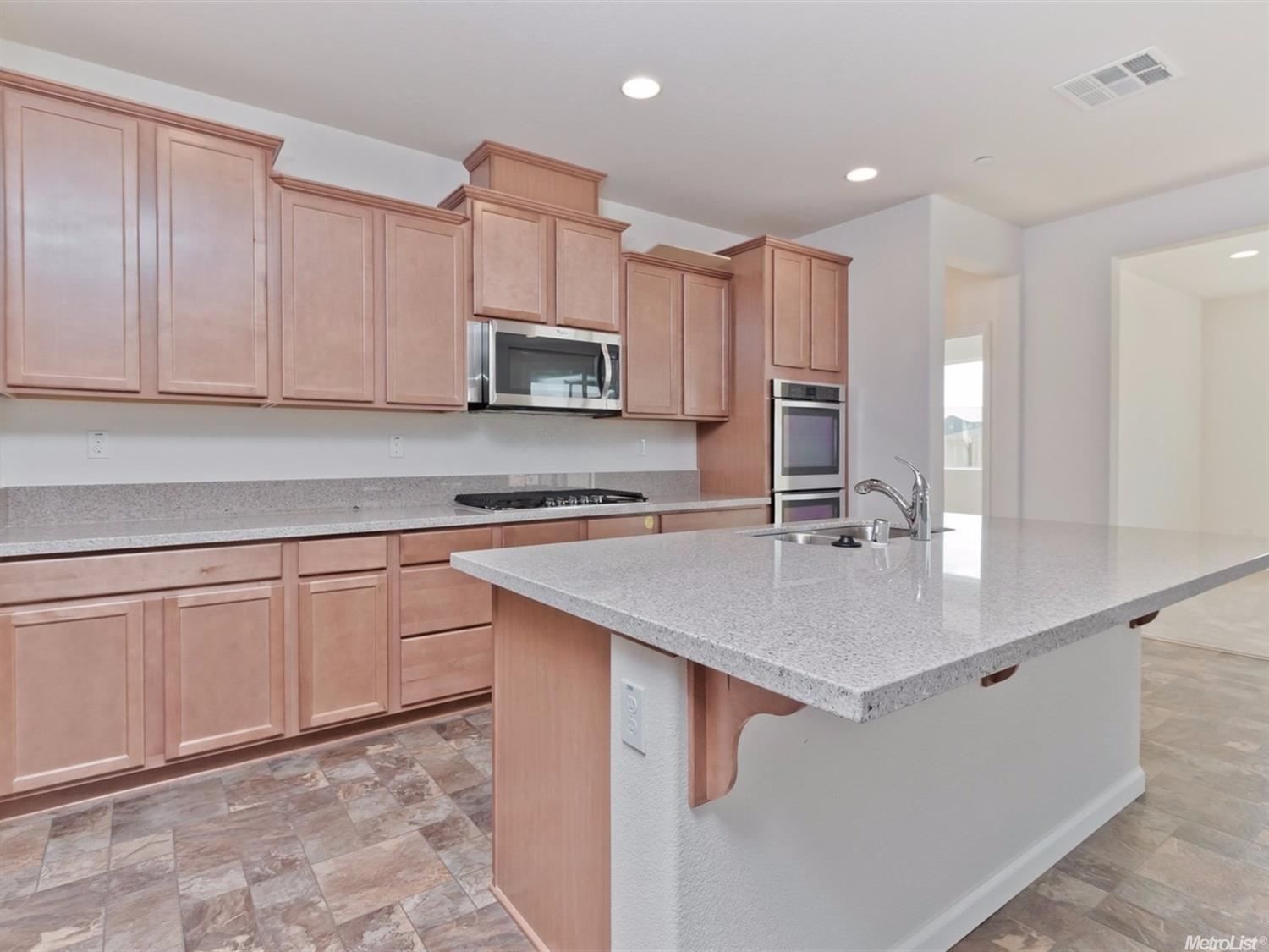 2353 Mathar Dr, Manteca, CA 95337 photo 9