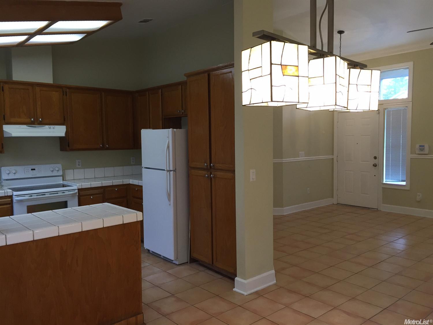 14575 Cedar Valley Dr, Lathrop, CA 95330 photo 12