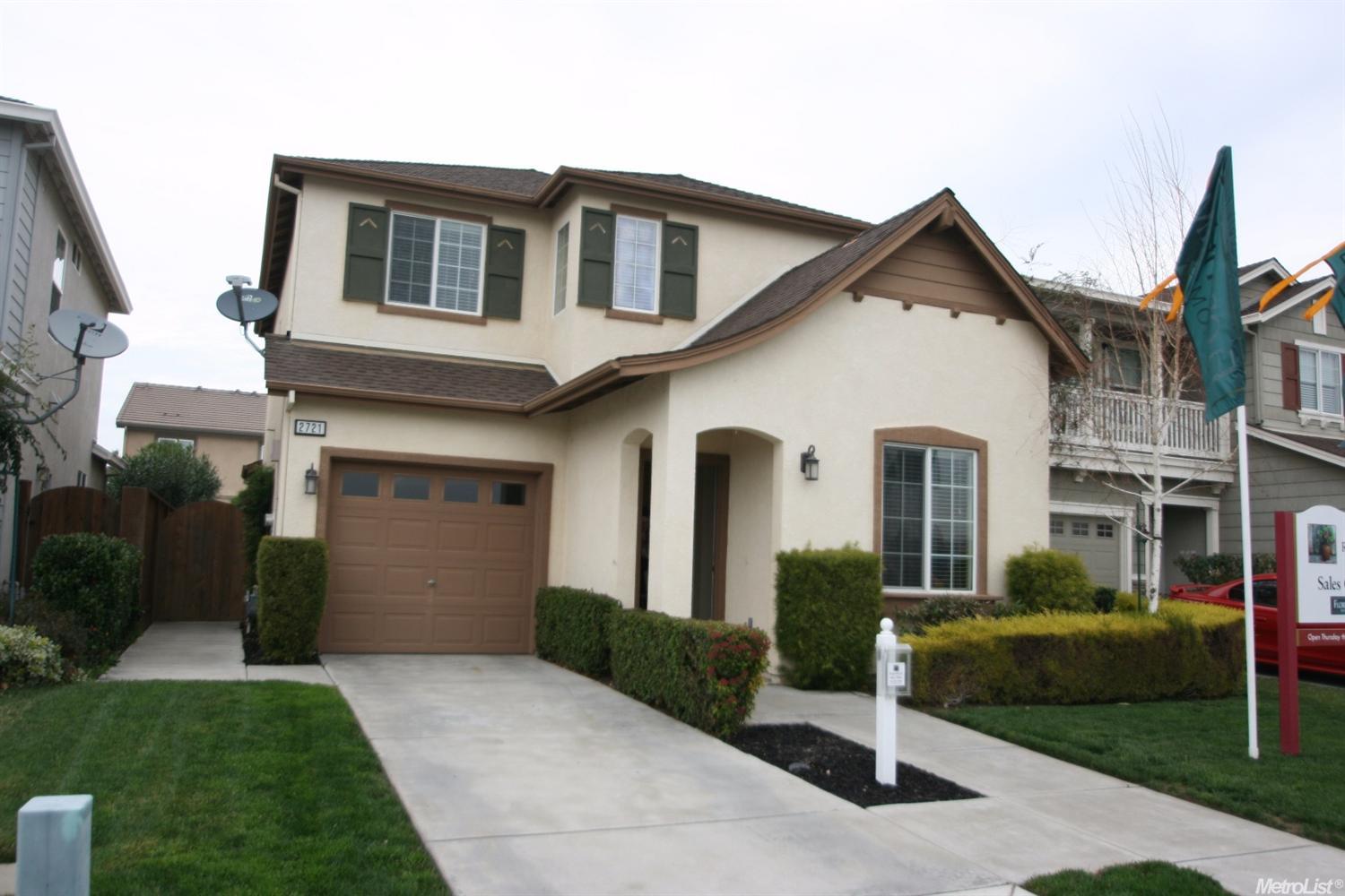 2721 Tapestry St, Manteca, CA 95337 photo 1