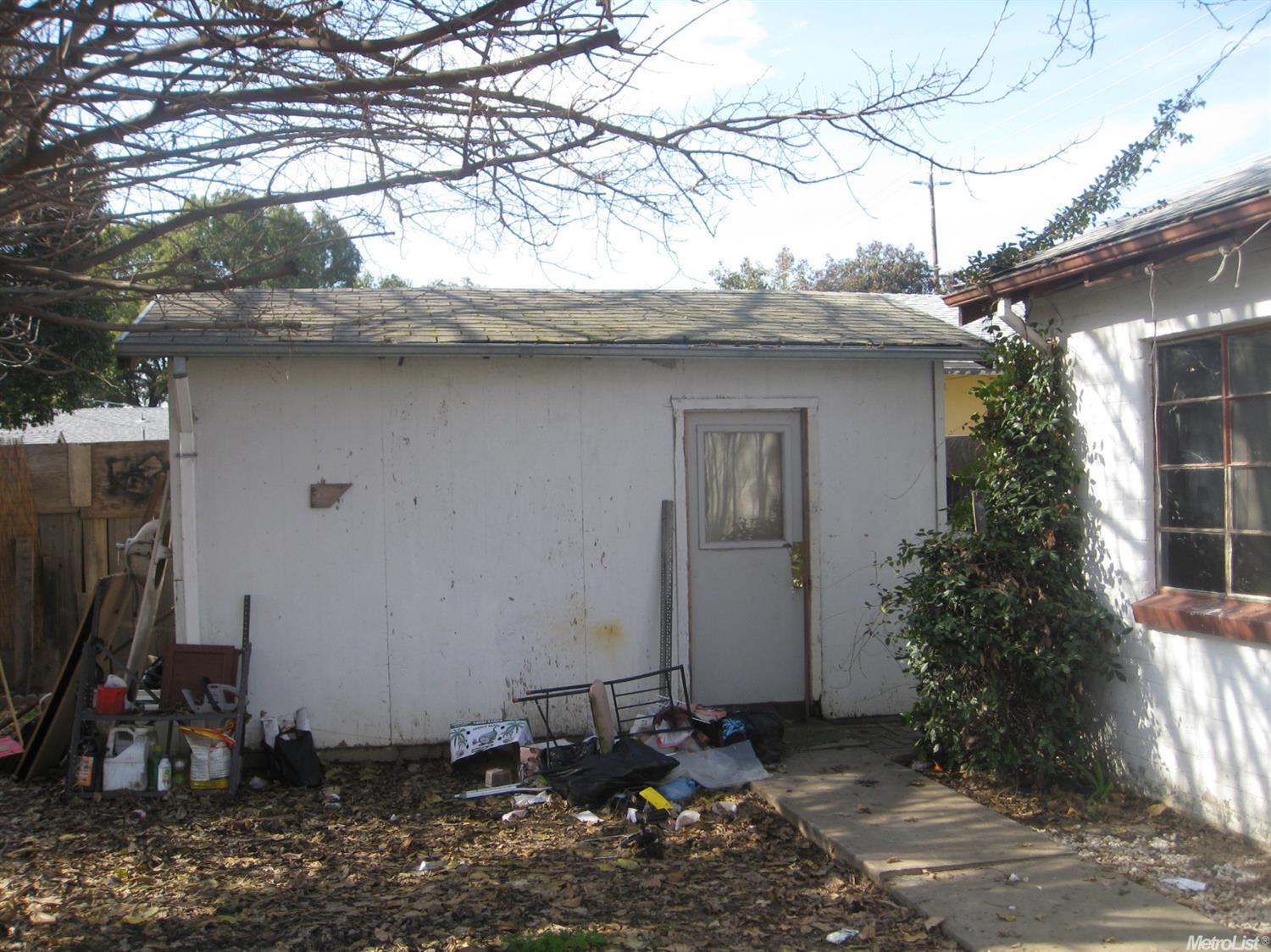 808 Elm Ave, Modesto, CA 95351 photo 4