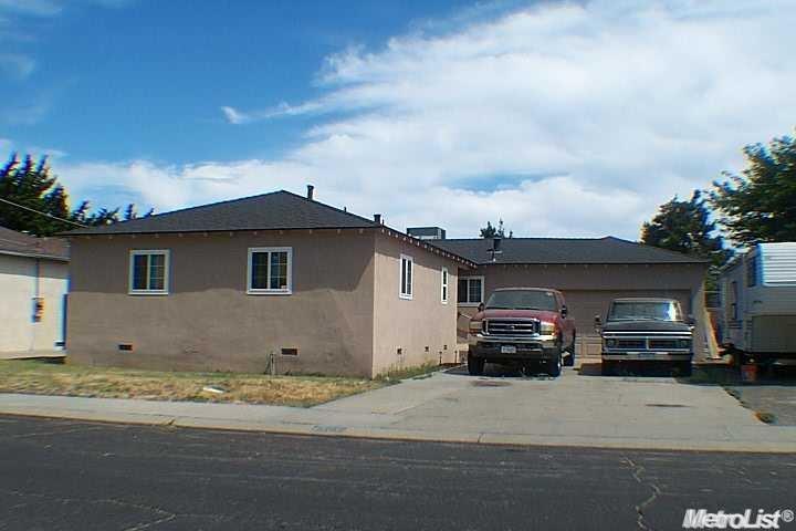 2209 Cornwell Ave, Modesto, CA 95350 photo 1