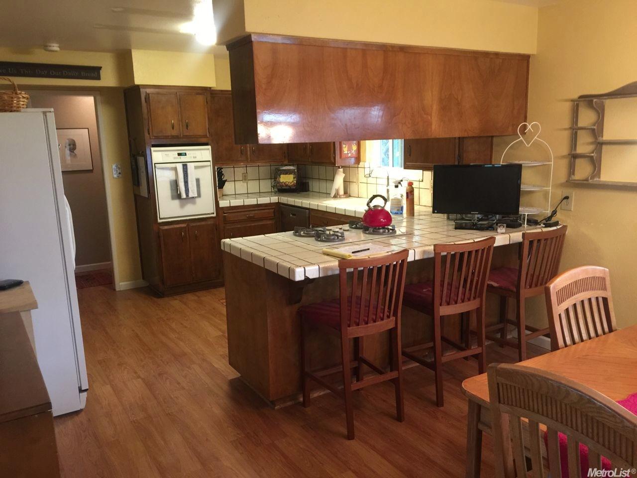6379 E Jahant Rd, Acampo, CA 95220 photo 5