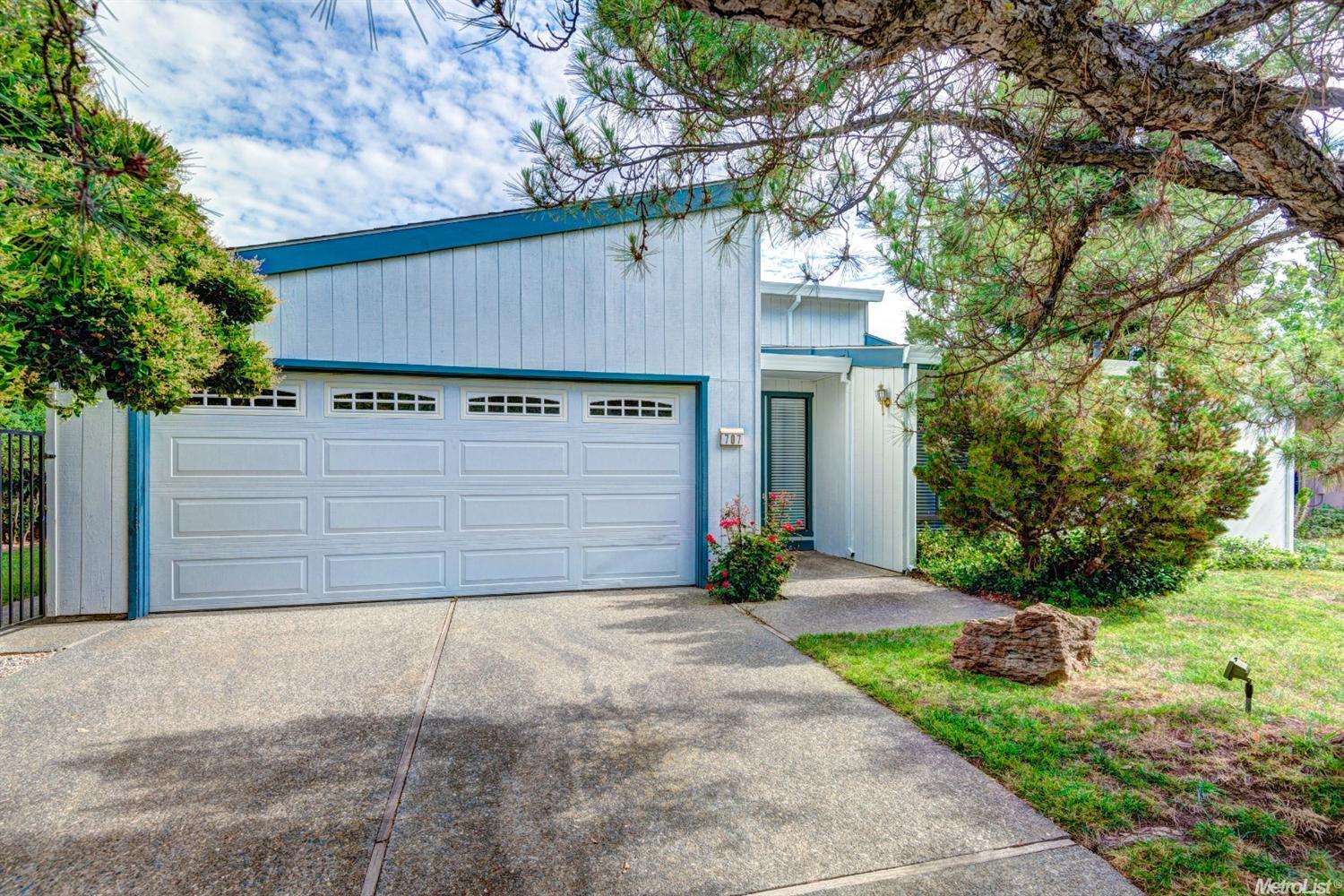707 Hacienda Ave, Davis, CA 95616 photo 1
