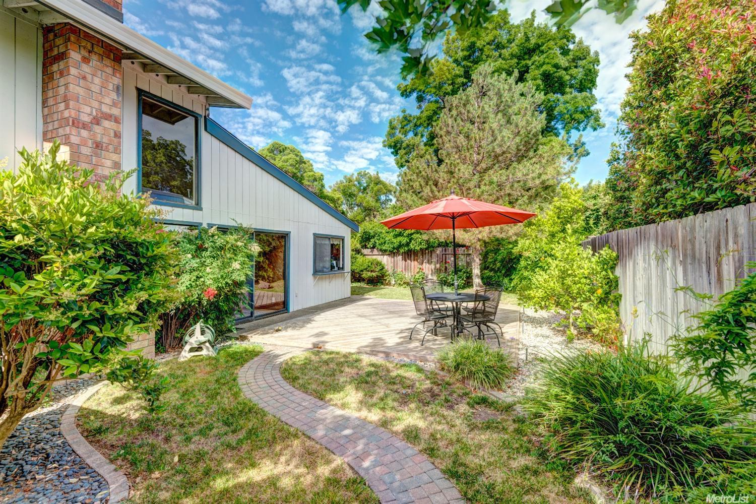 707 Hacienda Ave, Davis, CA 95616 photo 20