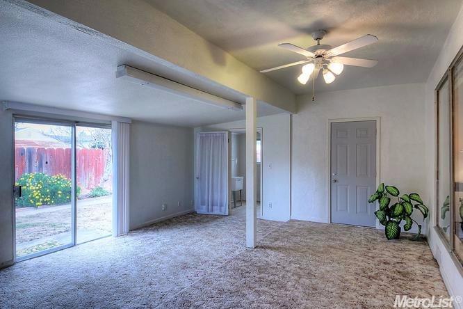 1111 E North St, Manteca, CA 95336 photo 10