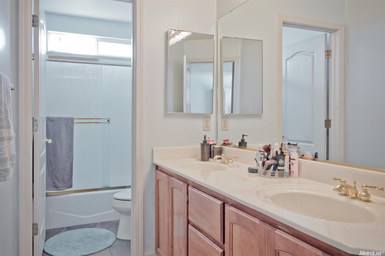 2737 Tradition Way, Modesto, CA 95355 photo 16