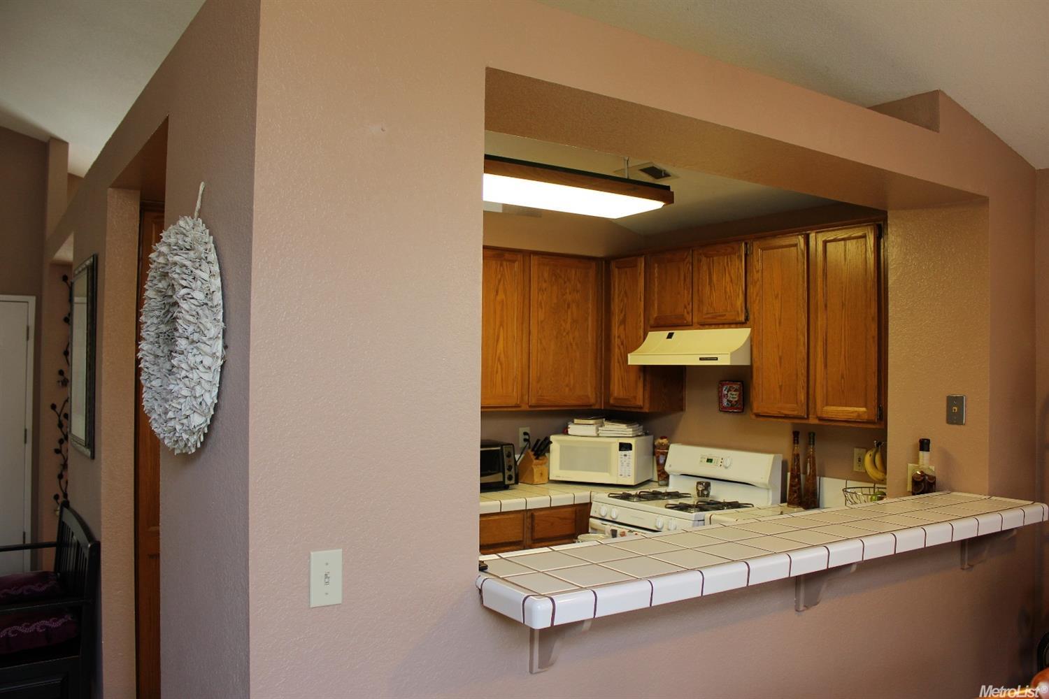 1613 Ironside Dr, Modesto, CA 95358 photo 3