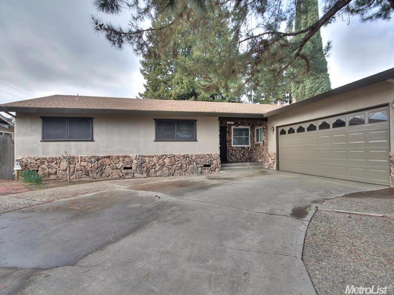 3505 Rexford Dr, Modesto, CA 95356 photo 1