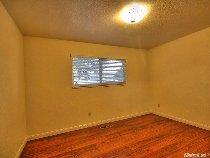 3505 Rexford Dr, Modesto, CA 95356 photo 8