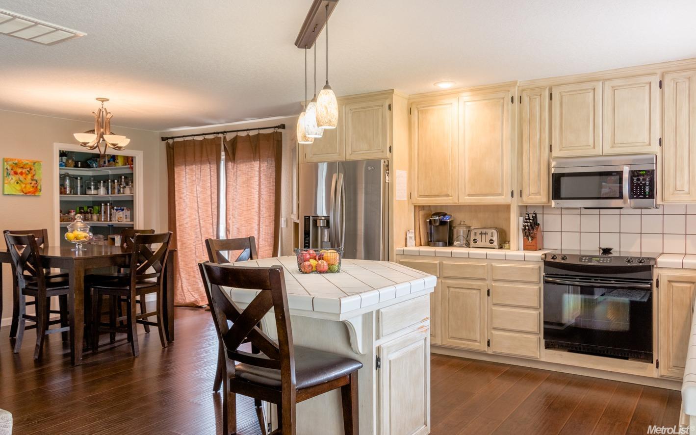 145 Mulholand Dr, Ripon, CA 95366 photo 8