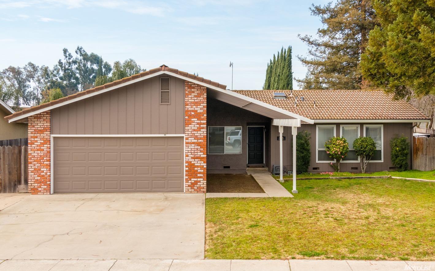 145 Mulholand Dr, Ripon, CA 95366 photo 2