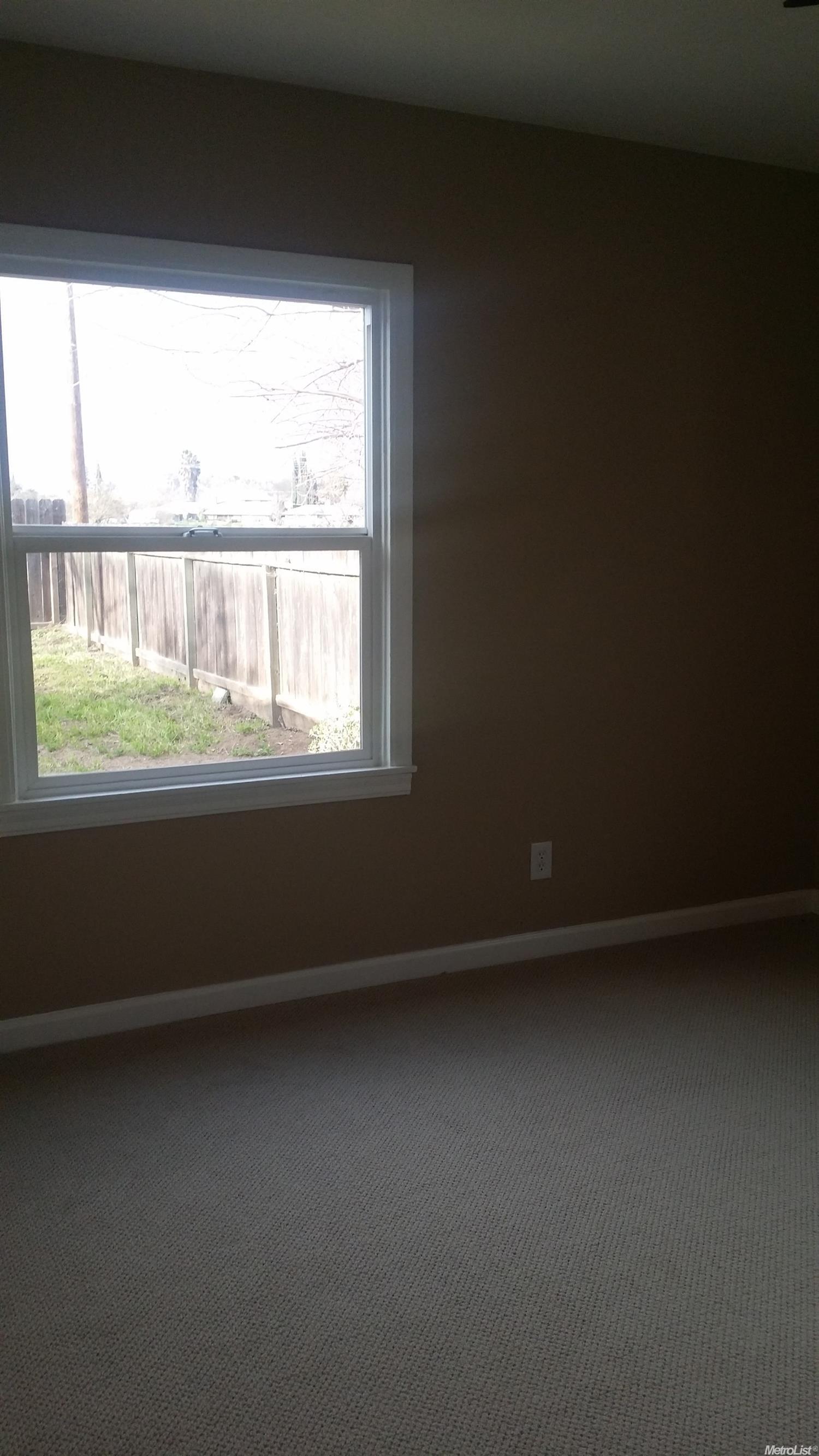 1221 Normandy Dr, Modesto, CA 95351 photo 9