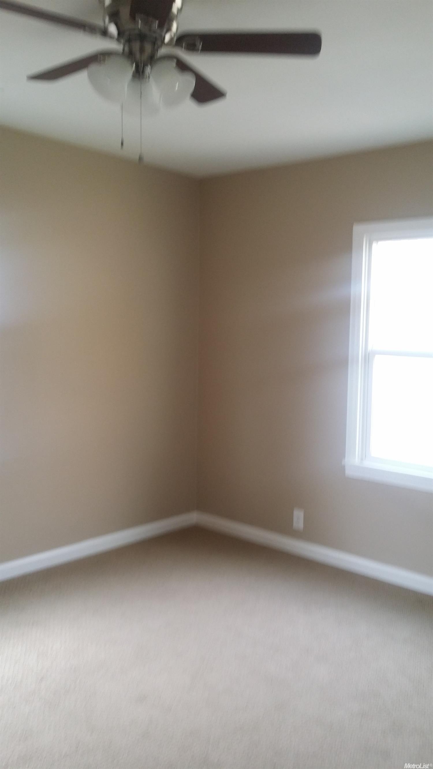 1221 Normandy Dr, Modesto, CA 95351 photo 14