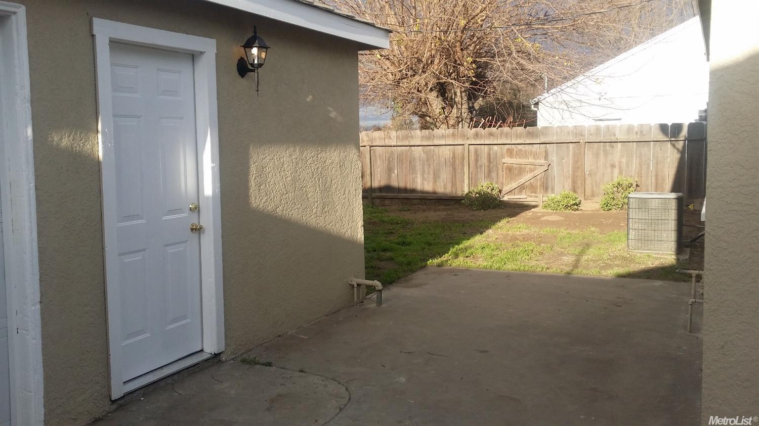 1221 Normandy Dr, Modesto, CA 95351 photo 16