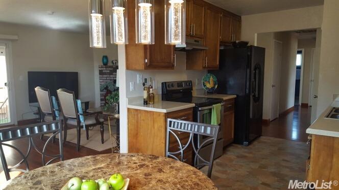335 Gardner Ct, Lathrop, CA 95330 photo 8