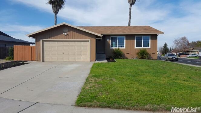 335 Gardner Ct, Lathrop, CA 95330 photo 1