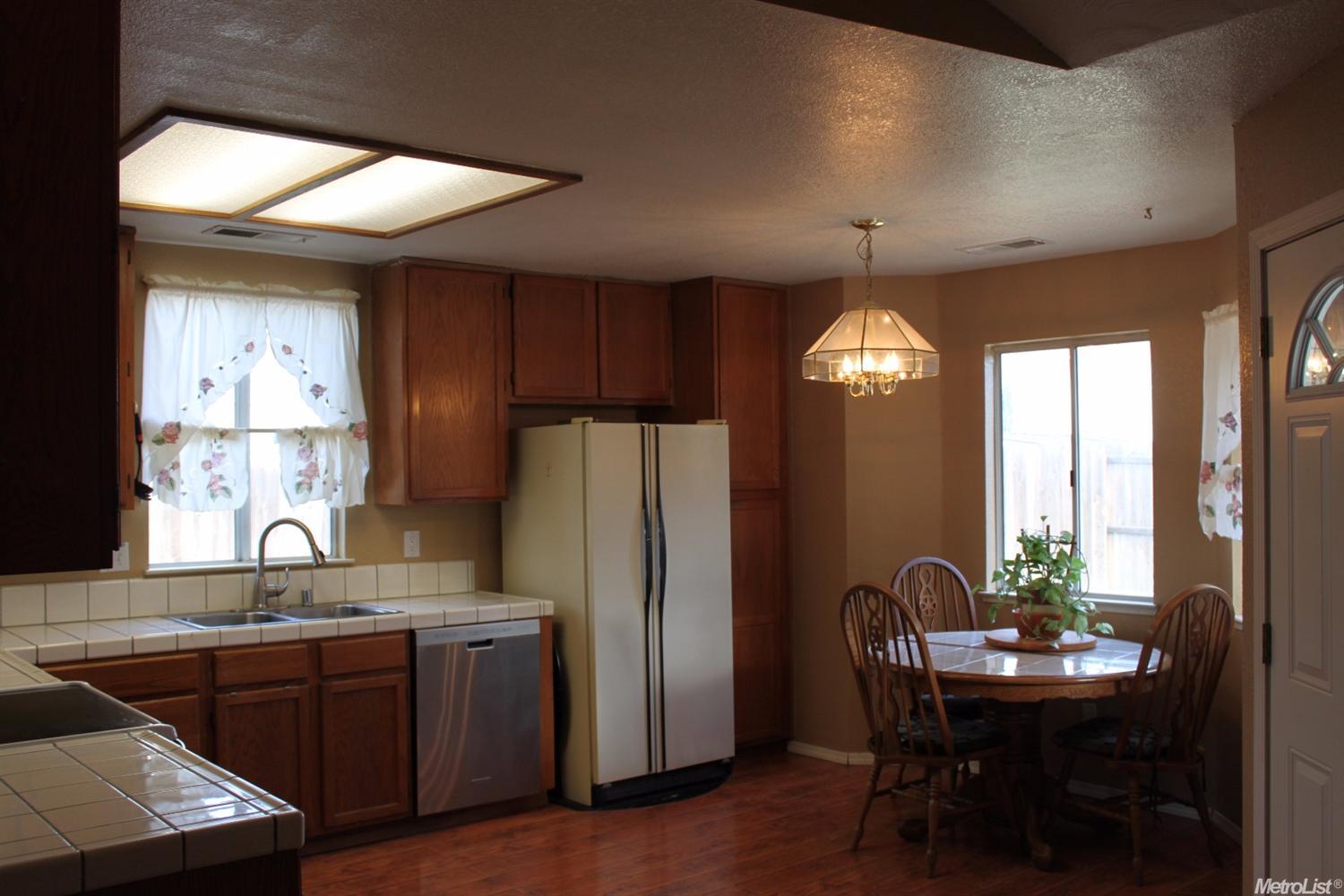 15498 Warfield Rd, Lathrop, CA 95330 photo 1
