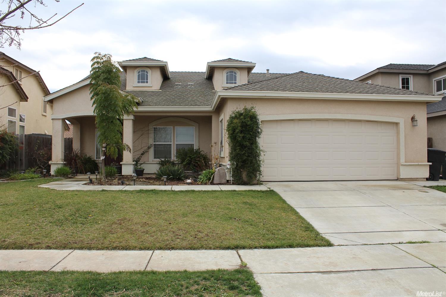 3102 Powers Ave, Riverbank, CA 95367 photo 1
