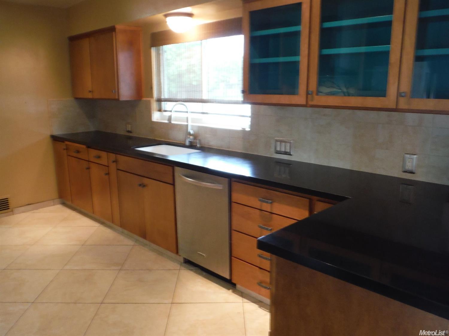 1118 Yale Ave, Modesto, CA 95350 photo 6