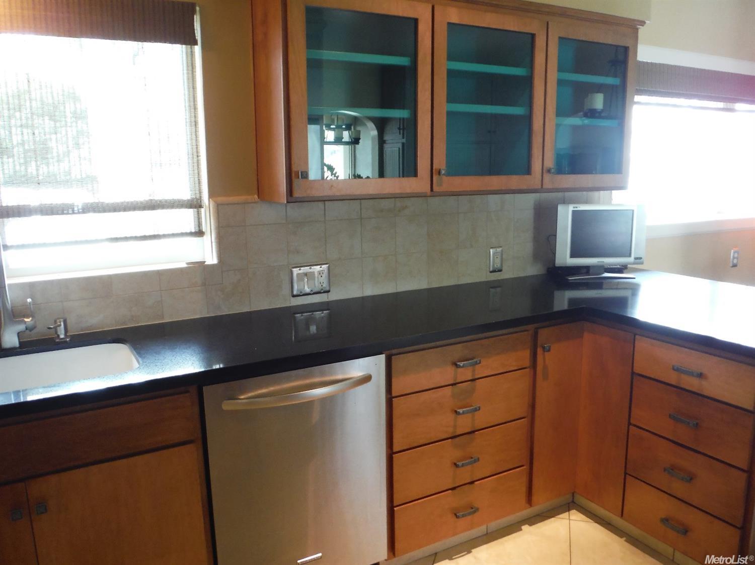 1118 Yale Ave, Modesto, CA 95350 photo 5