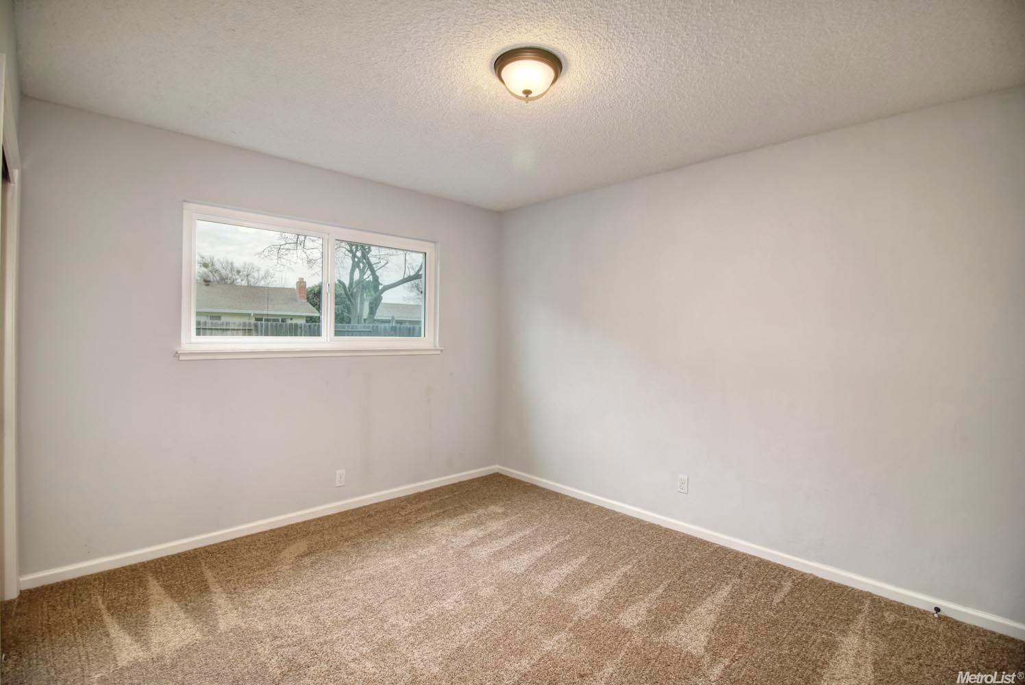 2207 Regis Dr, Davis, CA 95618 photo 14