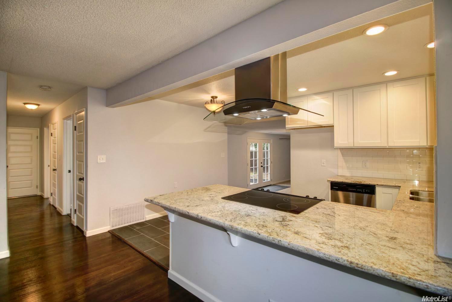 2207 Regis Dr, Davis, CA 95618 photo 7