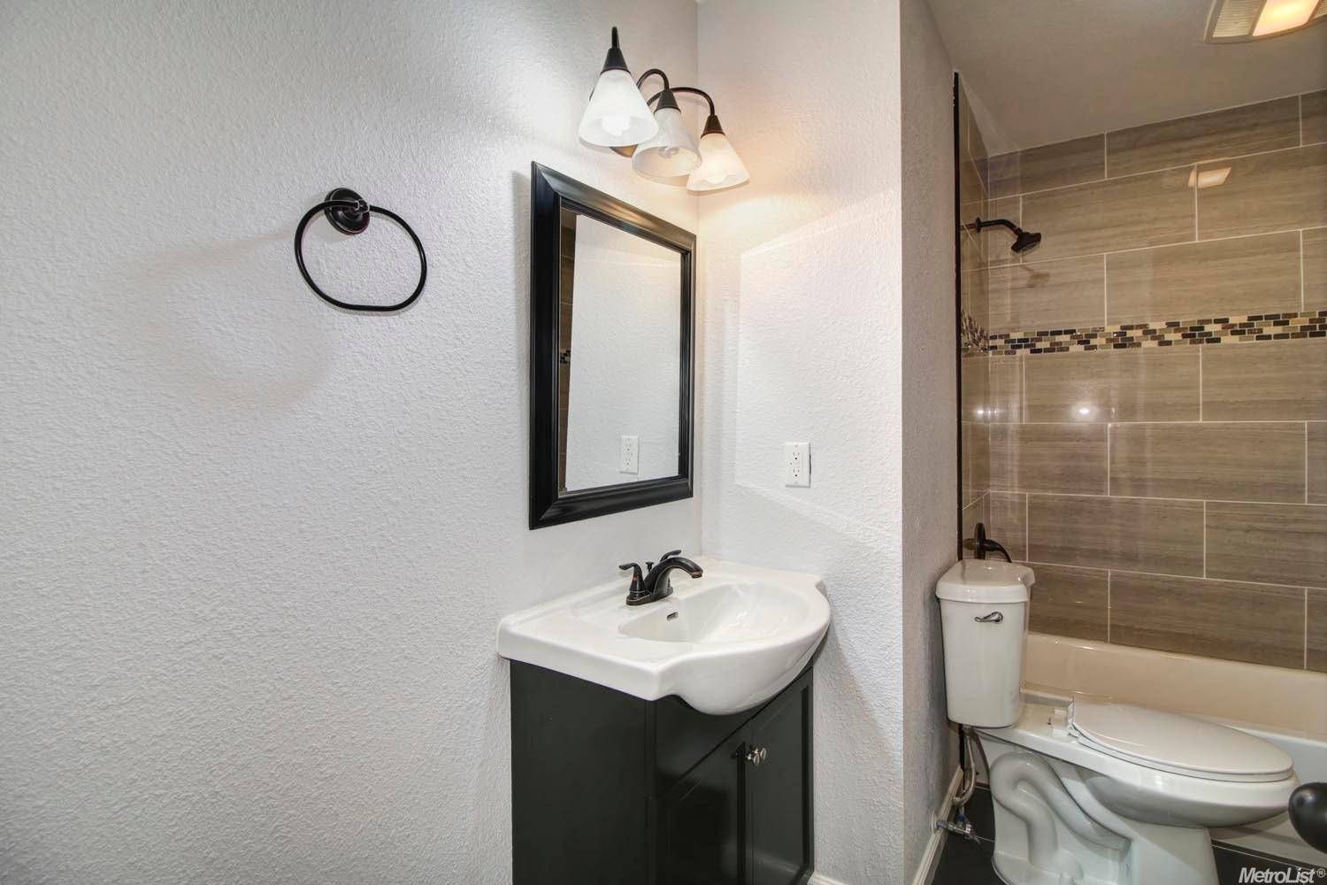 2207 Regis Dr, Davis, CA 95618 photo 20