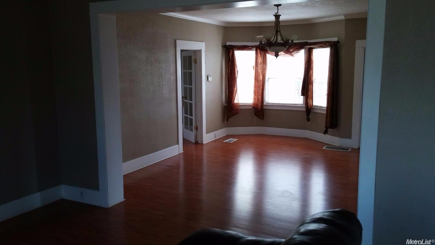 1051 S Central Ave, Lodi, CA 95240 photo 4